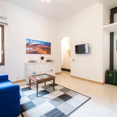 カリアリCasa Marina - Moradaアパートメント エクステリア 写真